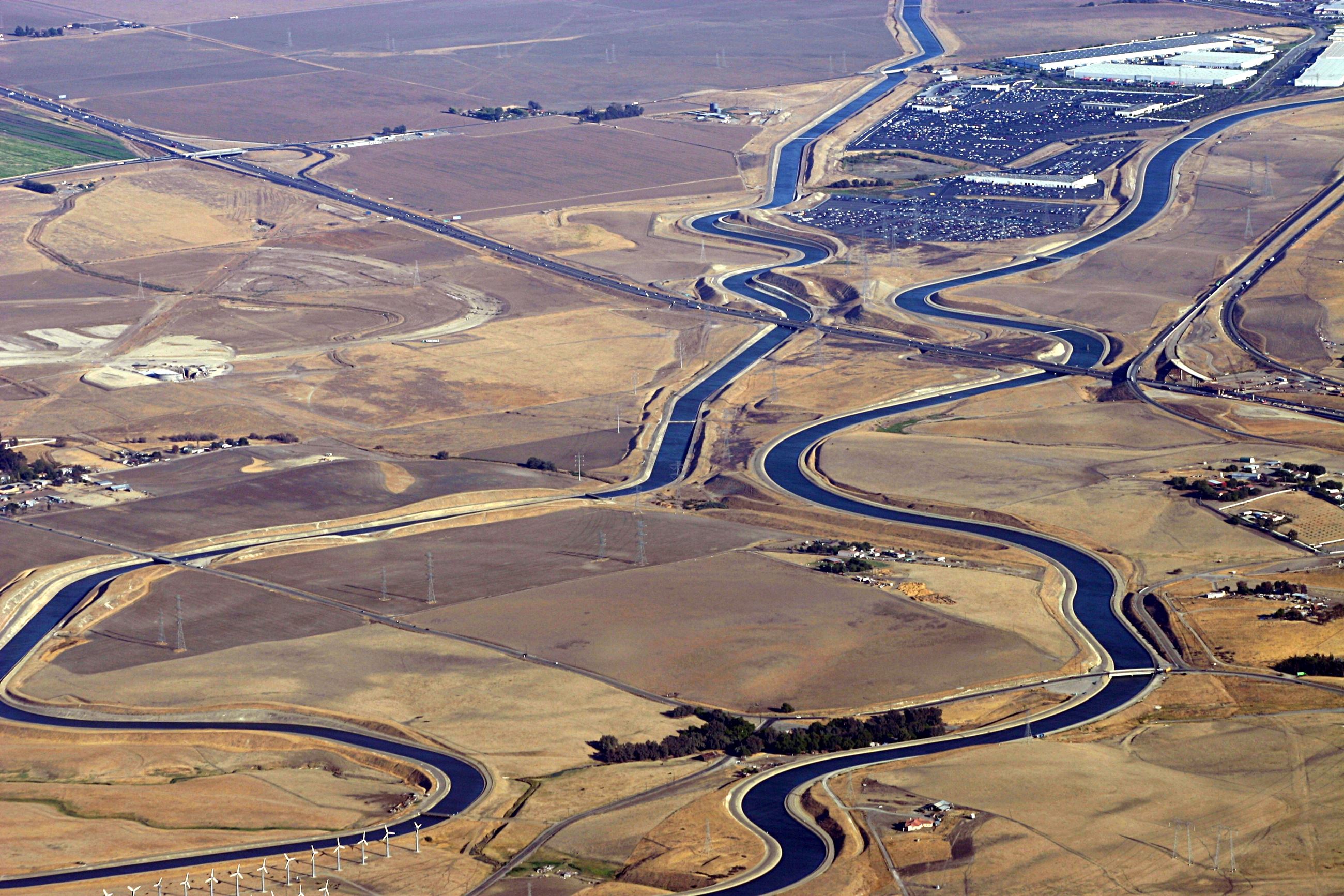 california aqueduct aerial