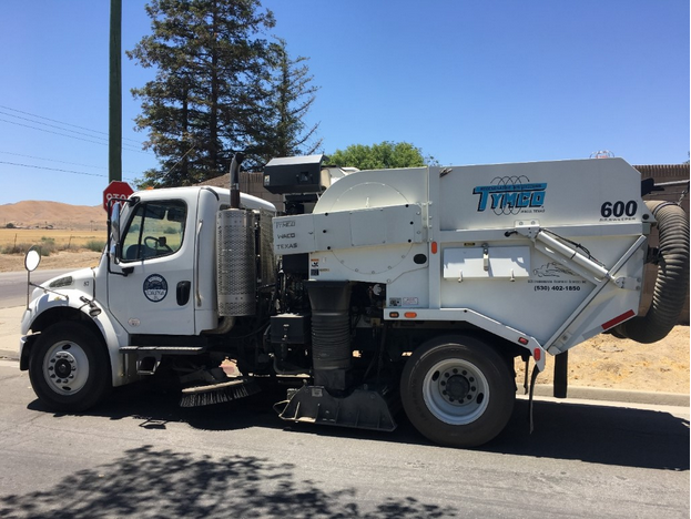 Street sweeper truck